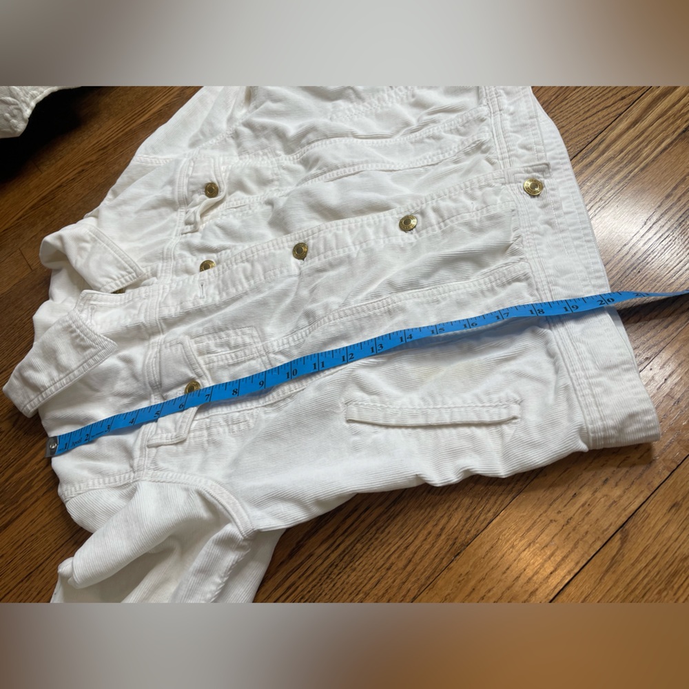 White Corduroy Lauren Jeans Co. Jacket with Relaxed Fit and Gold Buttons - Picture 4 of 7